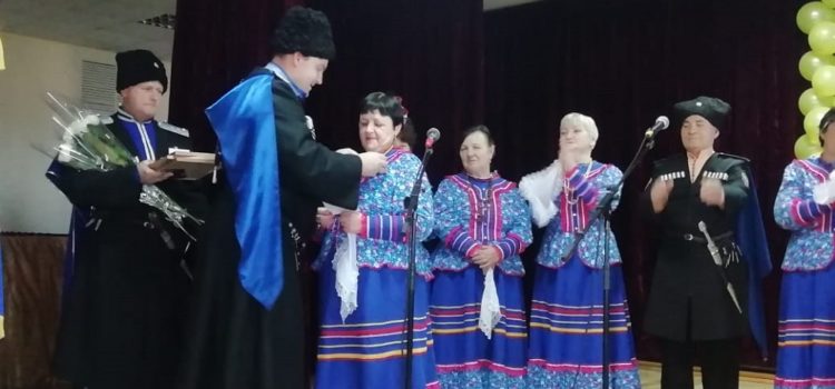 КАЗАКОВ СТАНИЦЫ СТОДЕРЕВСКОЙ НАГРАДИЛИ ПО ИТОГАМ ГОДА