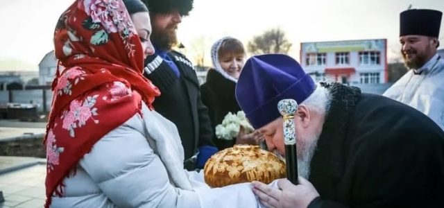 Митрополит Кирилл совершил великое освящение храма иконы Божией Матери «Знамение» с. Надежда