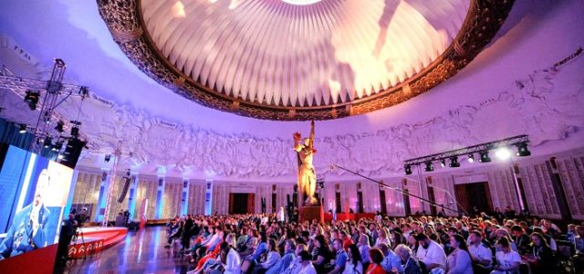 Известный поисковик и педагог Григорий Касмынин представил Ставропольский край на Всероссийском патриотическом форуме в Москве