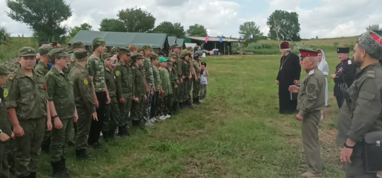 Казачата Невинномысска побывали в трехдневном полевом выходе