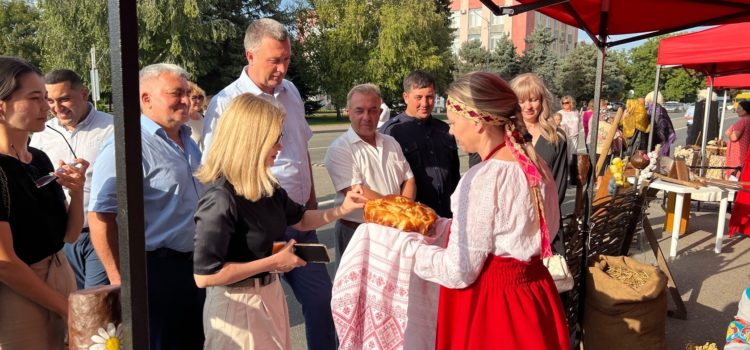 На Ставрополье прошел межрегиональный этно-фестиваль национальных культур