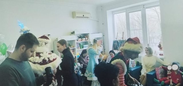 Благотворительную акцию провели казаки “Вольного казачества Кубани”