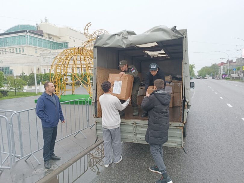 Архиерейский казачий конвой отправил гуманитарный груз для военного госпиталя ЛНР