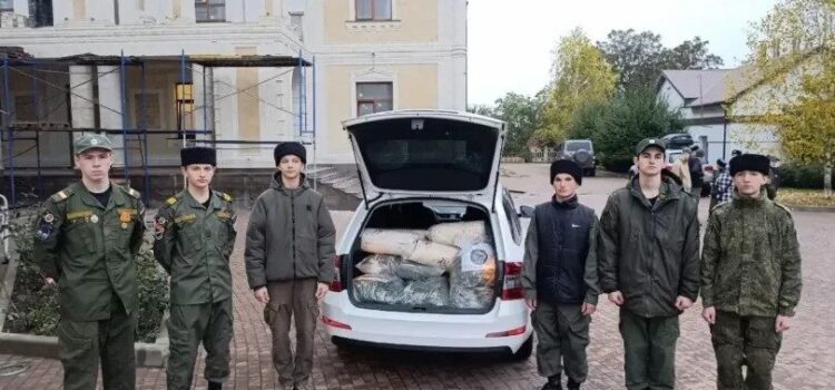 Воспитанники Архиерейского казачьего конвоя организовали отправку очередной партии гуманитарного груза для земляков