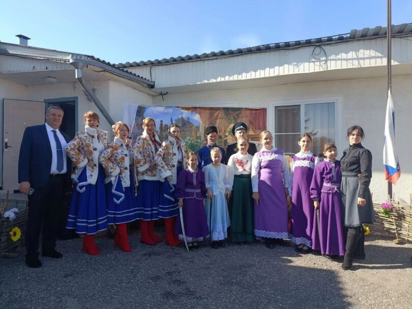 В станице Ессентукской по-казачьи отметили День среднего профессионального образования